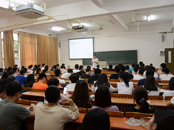 http://jd.gcu.edu.cn/sites/default/files/201904120920309016.png
