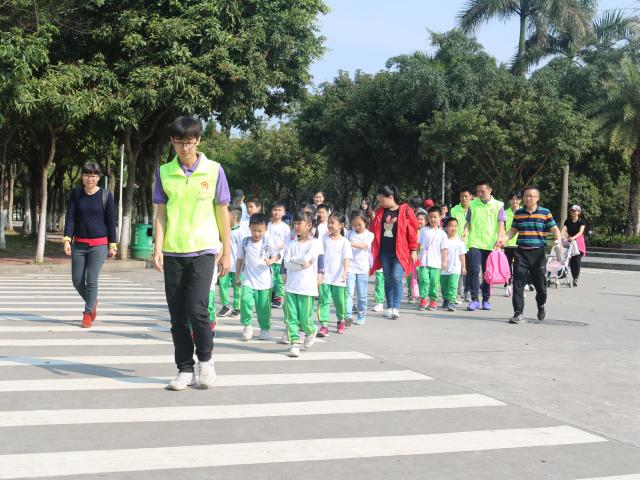http://jd.gcu.edu.cn/sites/default/files/u4/img_5072_wpstu_pian_.jpg